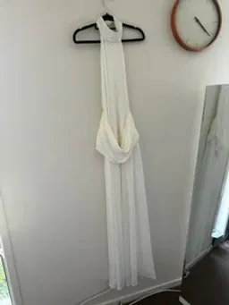 Ivona Skelo Julietta Gown in White Size M (AU10) for rent on The Volte - image 4