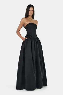 Hansen And Gretel Audrey Gown Black Size 8 for rent on The Volte - image 5
