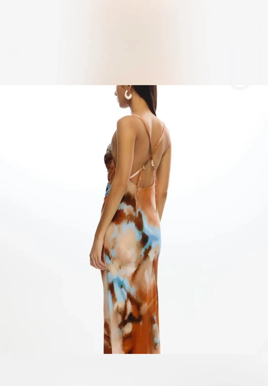 Rhode Maxi for rent on The Volte - main image