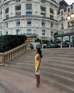 Jacquemus Peplo mini for rent on The Volte - image 4