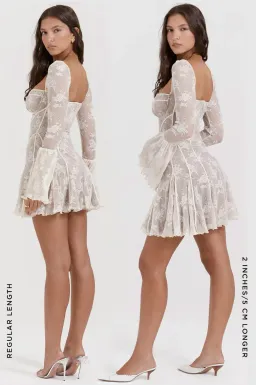 House of CB Vintage Cream Lace Corset Dress Size S for rent on The Volte - image 2