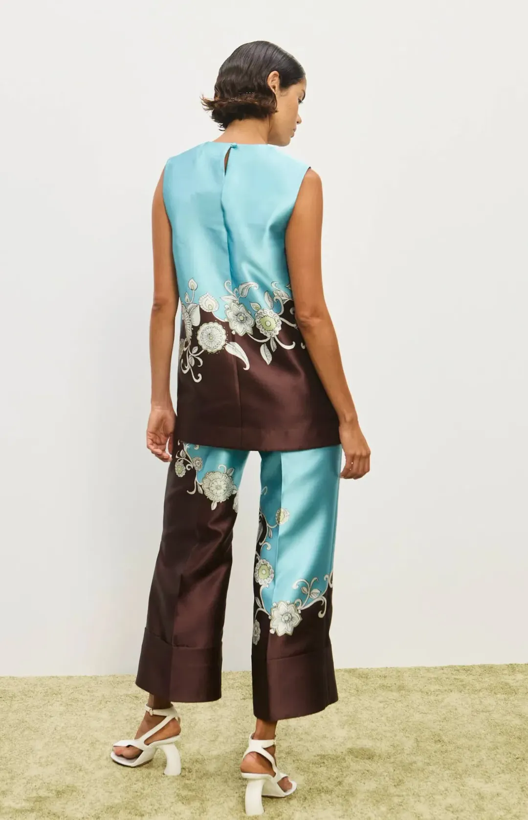 Alemais Gia Set, Pant & Top, Sz 8 for rent on The Volte - main image