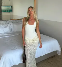 BENNI. Ariel Maxi Shell Size 10/AU M for rent on The Volte - image 1