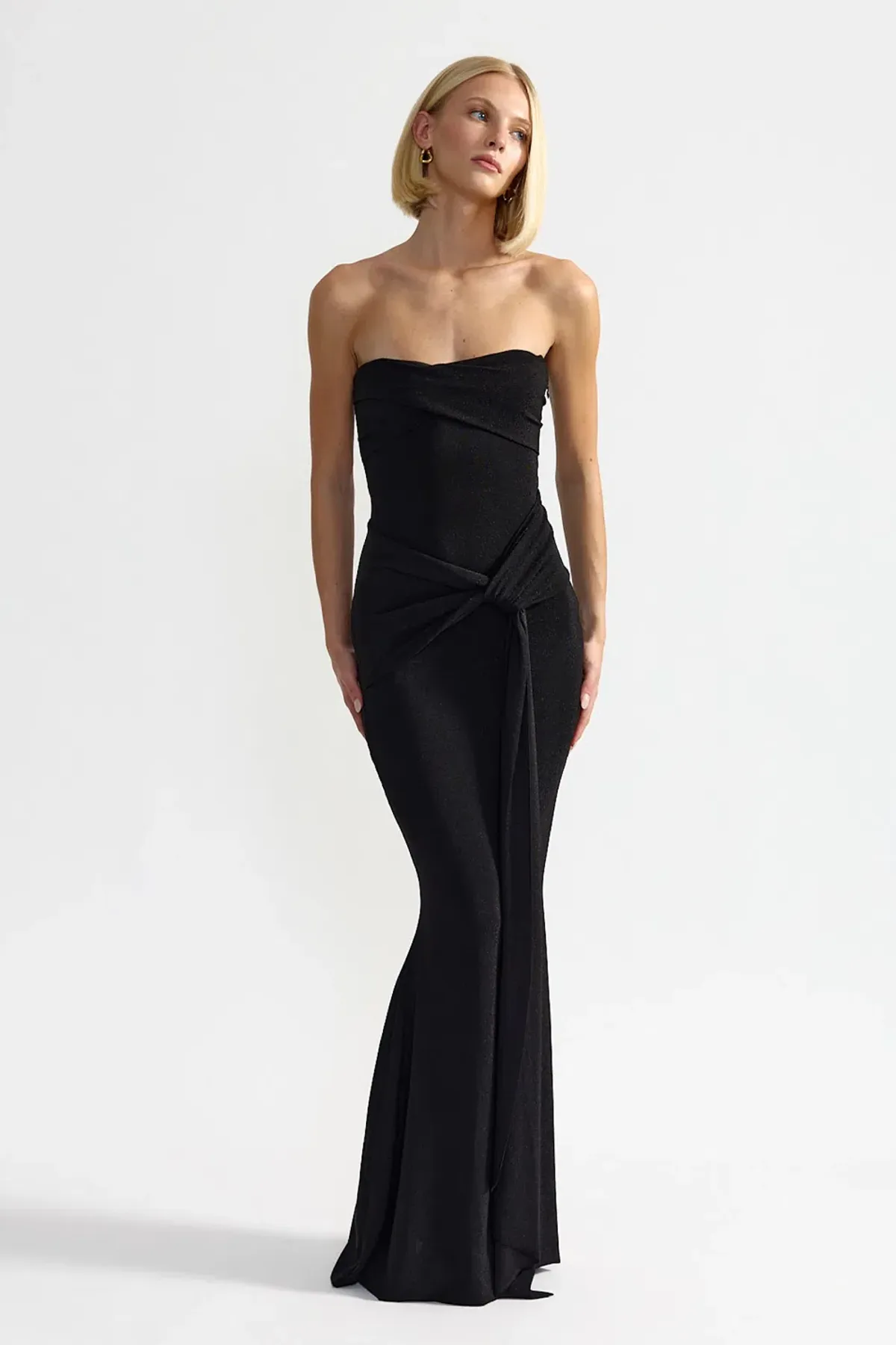 Lexi Tiffany Black size 6 for rent on The Volte - main image