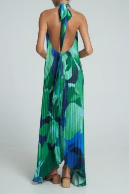 L'idee Opera Gown in Capri Green Size 14 for rent on The Volte - image 4