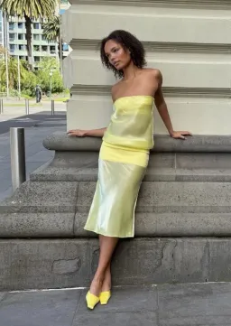 Mode Mischief Melt Panel Dress in Limoncello Size 6 for rent on The Volte - image 1