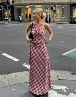 Desero Jacare Amalfi Set for rent on The Volte - image 1