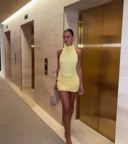 Benni maisie mini butter yellow size 6  for rent on The Volte - image 1