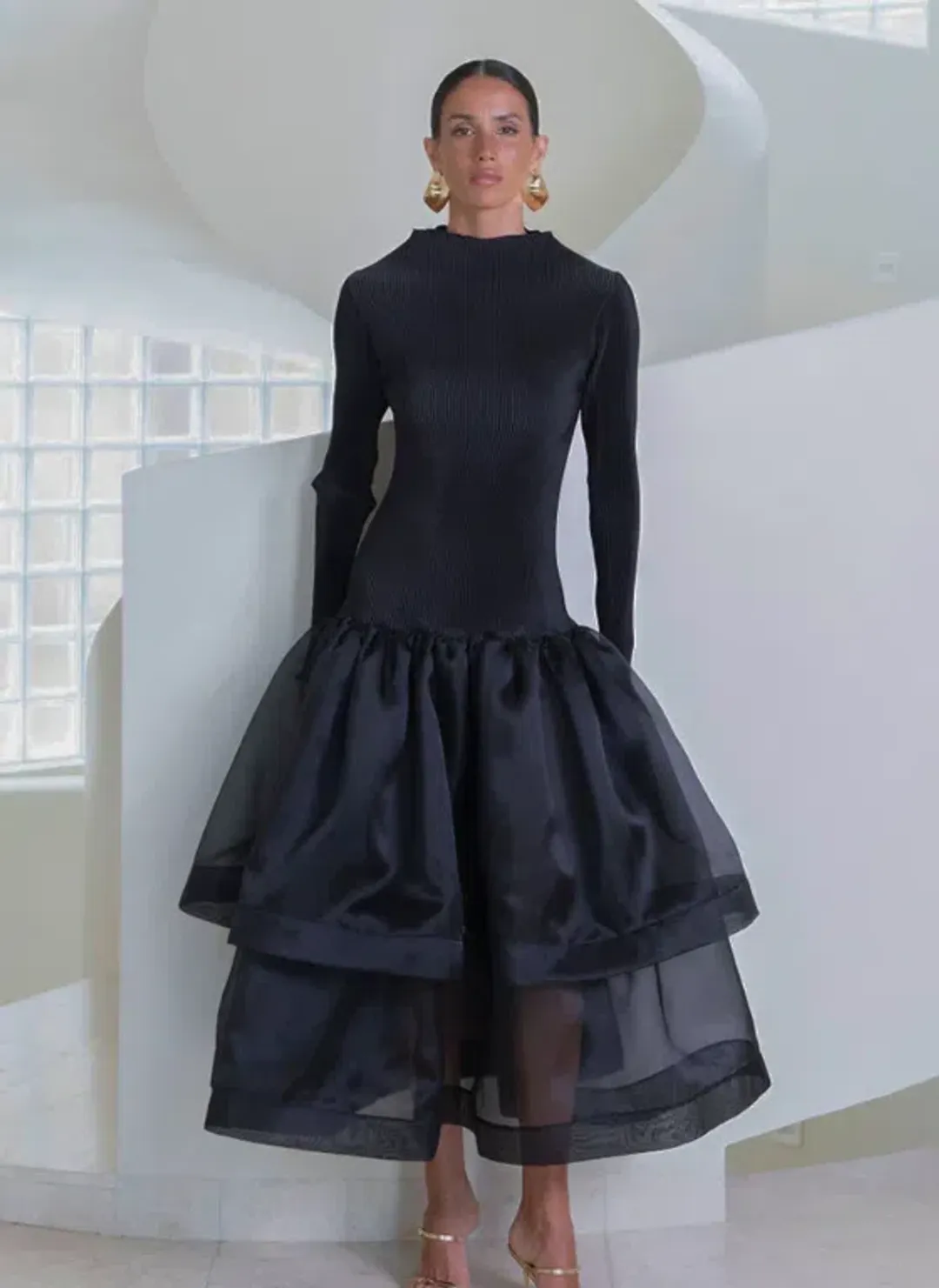 L'IDEE - Lidee Alexander Dress - Noir black size 8  for rent on The Volte - main image