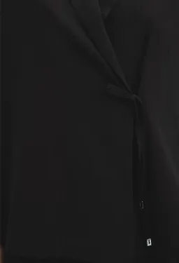 Country Road Textured Cotton Set size 10/12 for rent on The Volte - image 3