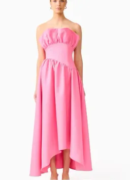 Elliatt Laurel Sleeveless Maxi in Pink Size 8 for rent on The Volte - image 1