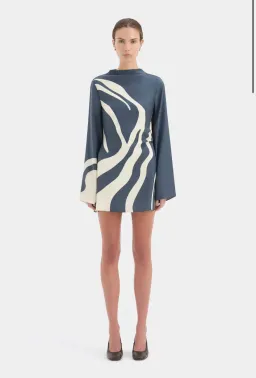 Sir the Label Lilou Mini Size 1/8 for rent on The Volte - image 1