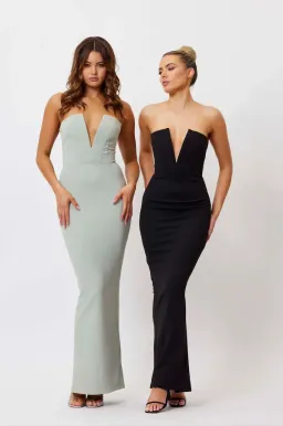 Black Bianca and Bridgett Avery V Neck gown size 4 for rent on The Volte - image 3