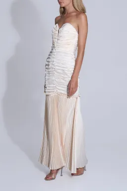 Lidee Parlour Gown Dress In Cream / Ivory | Size AU 8 UK 8 US 4 | Bridal for rent on The Volte - image 2