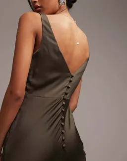 ASOS DESIGN satin maxi dress with twist front detail in forest green Size 38 for rent on The Volte - image 1