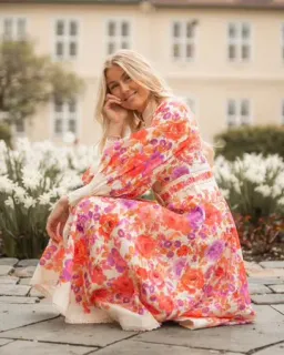 ZIMMERMANN RAIE BILLOW MIDI SIZE 3/14 for rent on The Volte - image 4