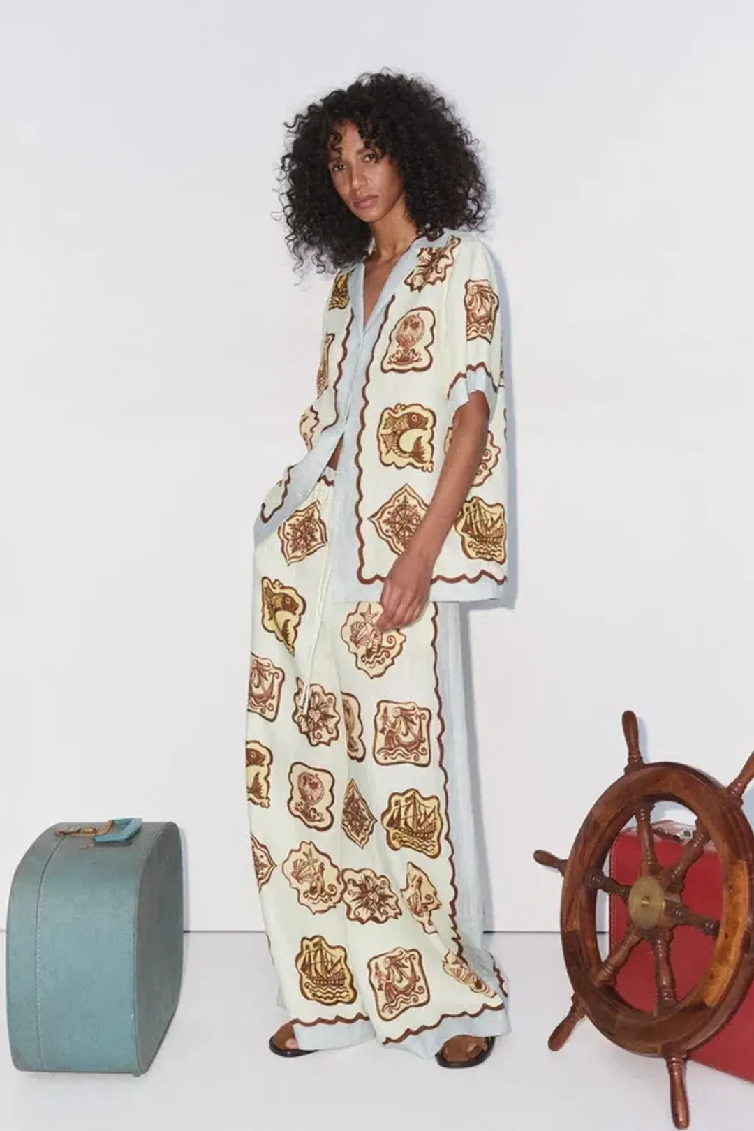 Alemais - Relic Set for rent on The Volte - main image