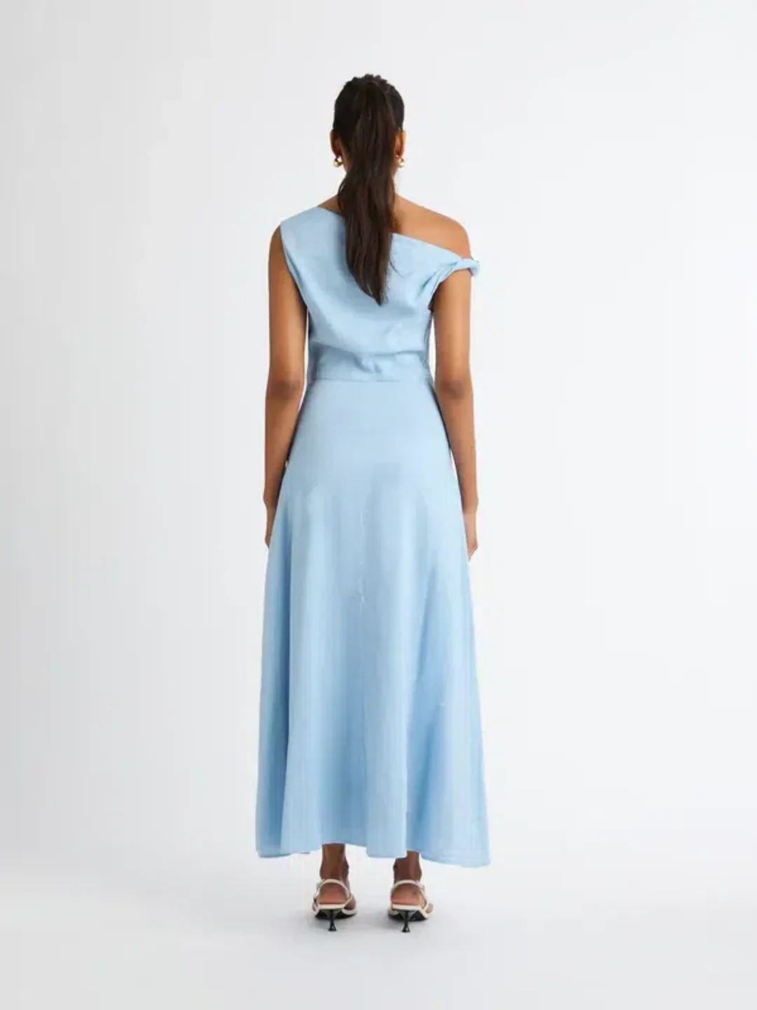 Sheike Nicco Dress size 12 Blue  for rent on The Volte - main image