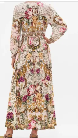 Camilla bambino bliss button dress with shaped waistband 3XL for rent on The Volte - image 4