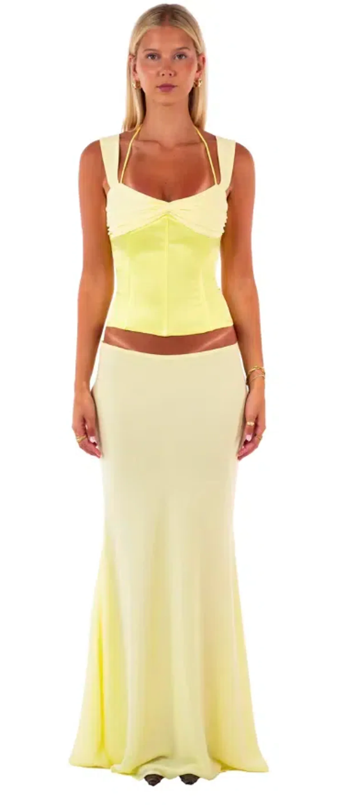 I am Delilah Scarlett Set Butter size M for rent on The Volte - main image