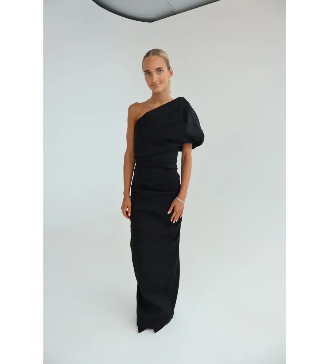 Rachel Gilbert Kat Gown in Black Size 1 / AU8 for rent on The Volte - main image