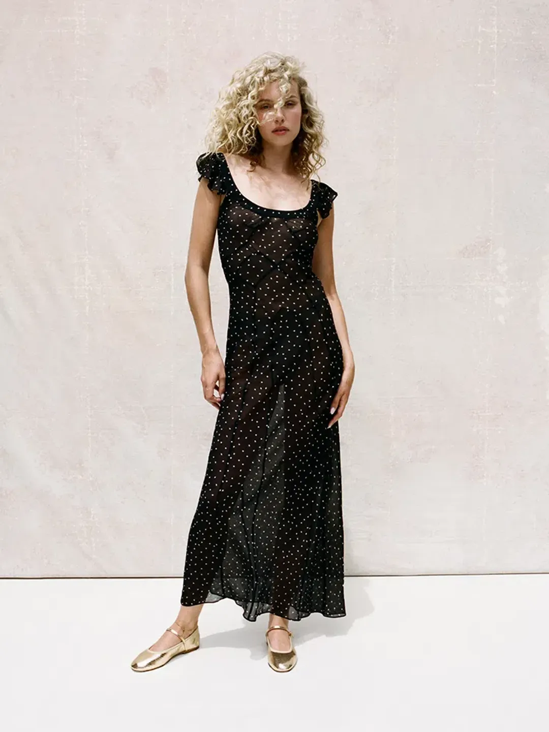 Realisation Par The Lila Celestial for rent on The Volte - main image