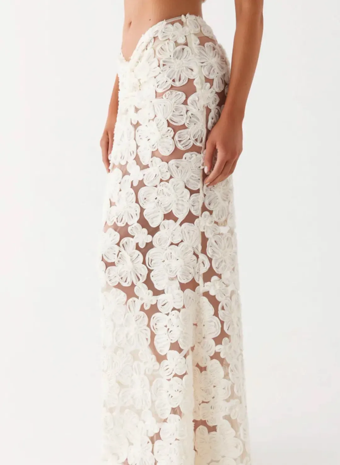 Fiorella Floret Set - Size 6 for rent on The Volte - main image