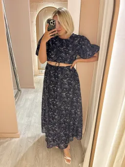 SIR Caprice Puff Sleeve Midi Dress Navy Size 2 / 10 for rent on The Volte - image 1