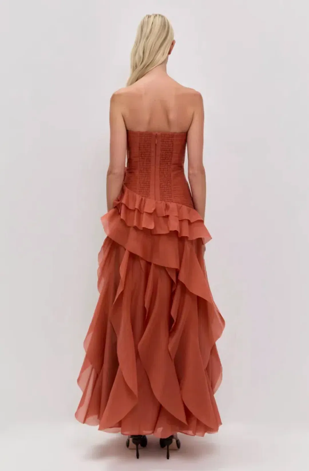 CANYON GOWN | CORAL CLAY - SIZE 6 for rent on The Volte - main image