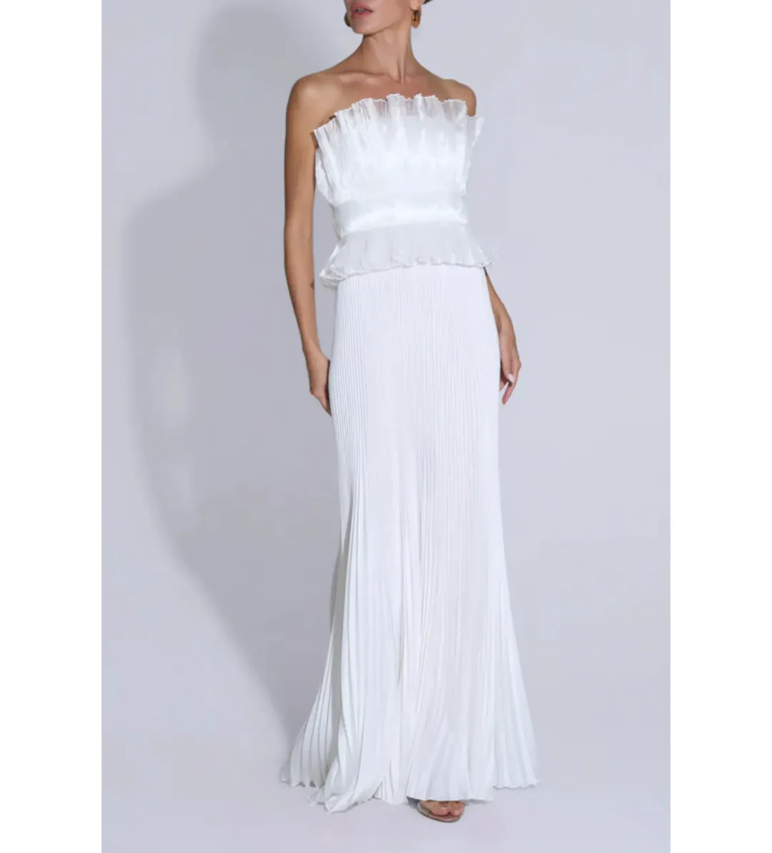 L'Idee Masquerade Gown in Ivory Size AU12 for rent on The Volte - main image