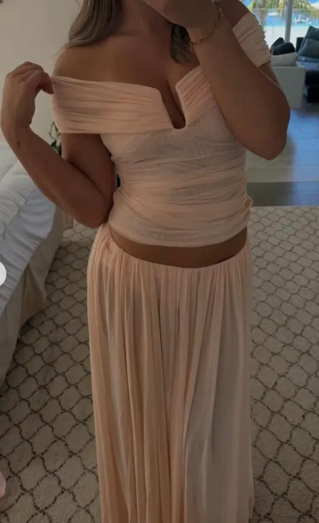 Bec and Bridge Set for rent on The Volte - main image