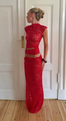 DESIGN BY SI | MARISOLE LACE SET | RED | SIZE XS/S (AU 6/8) for rent on The Volte - image 1