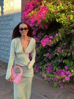 BENNI Agnes maxi pistachio size 8 for rent on The Volte - image 1