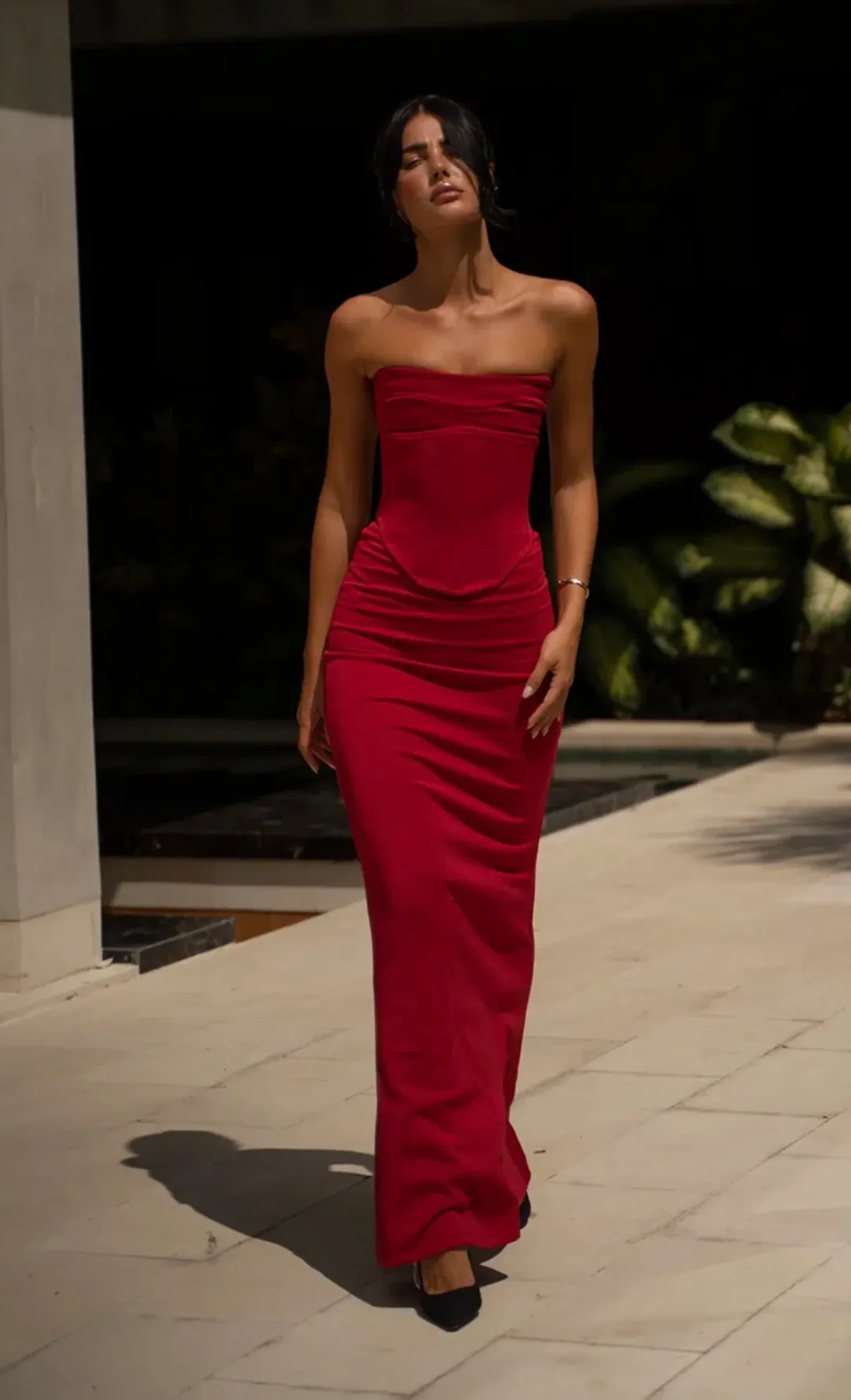 Hntr the label Louie gown wine  for rent on The Volte - main image