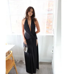 Natalie Rolt Winona Gown in Black Size 1/AU8 for rent on The Volte - image 3