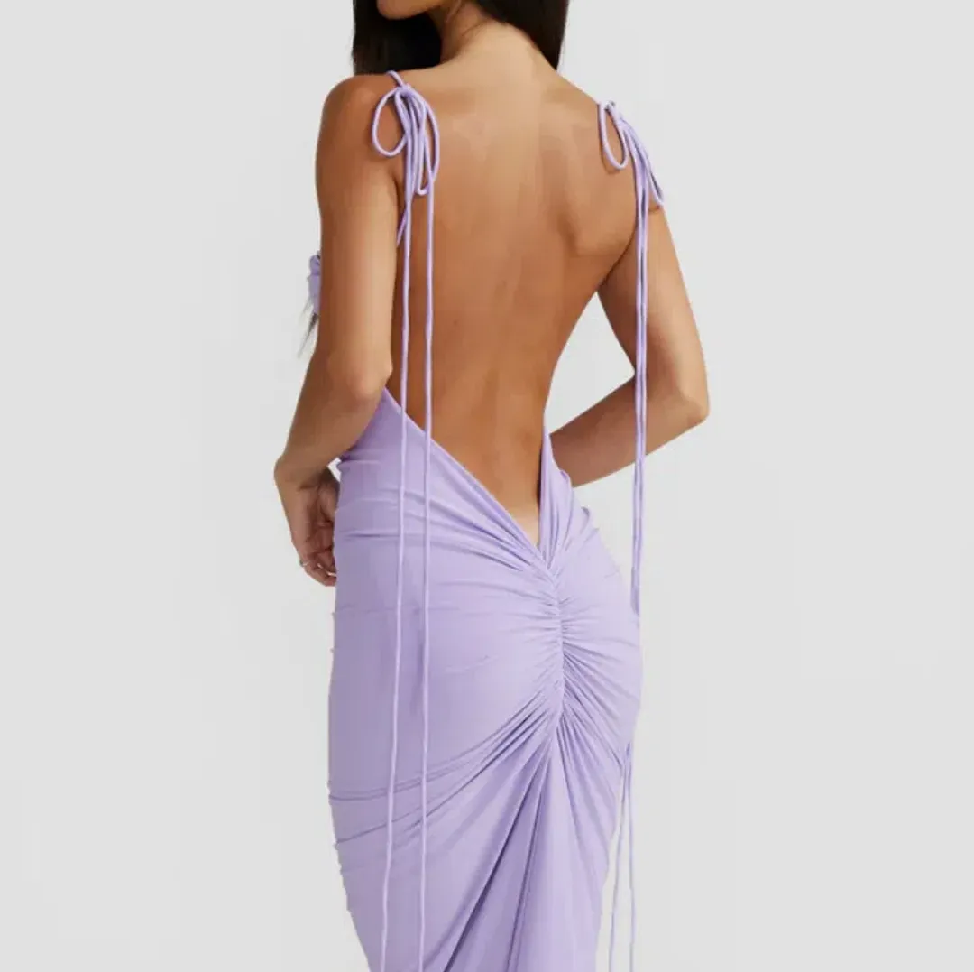 Veronica - MÉLANI's the label - size 12 for rent on The Volte - main image