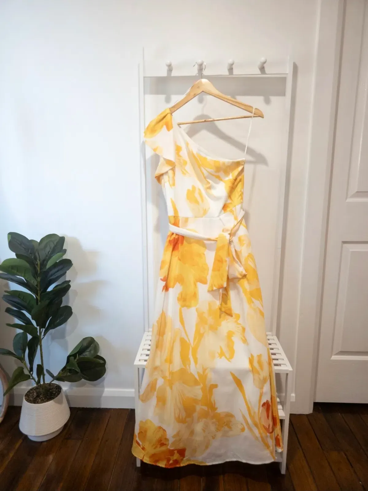 Malloray Maxi - Yellow - Style Slate - size 10 for rent on The Volte - main image