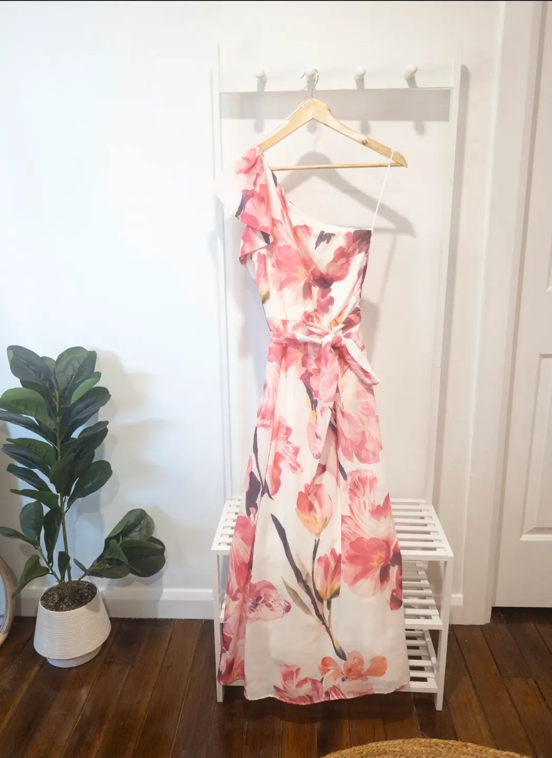 Mallaroy - Pink - Style Slate - size 10 for rent on The Volte - main image