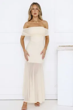 Lumiere off shoulder - Hello molly - size 10 for rent on The Volte - image 1