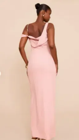 Pale Pink Woven Square Neck Maxi Dress - Pretty little things- Size 12 for rent on The Volte - image 4