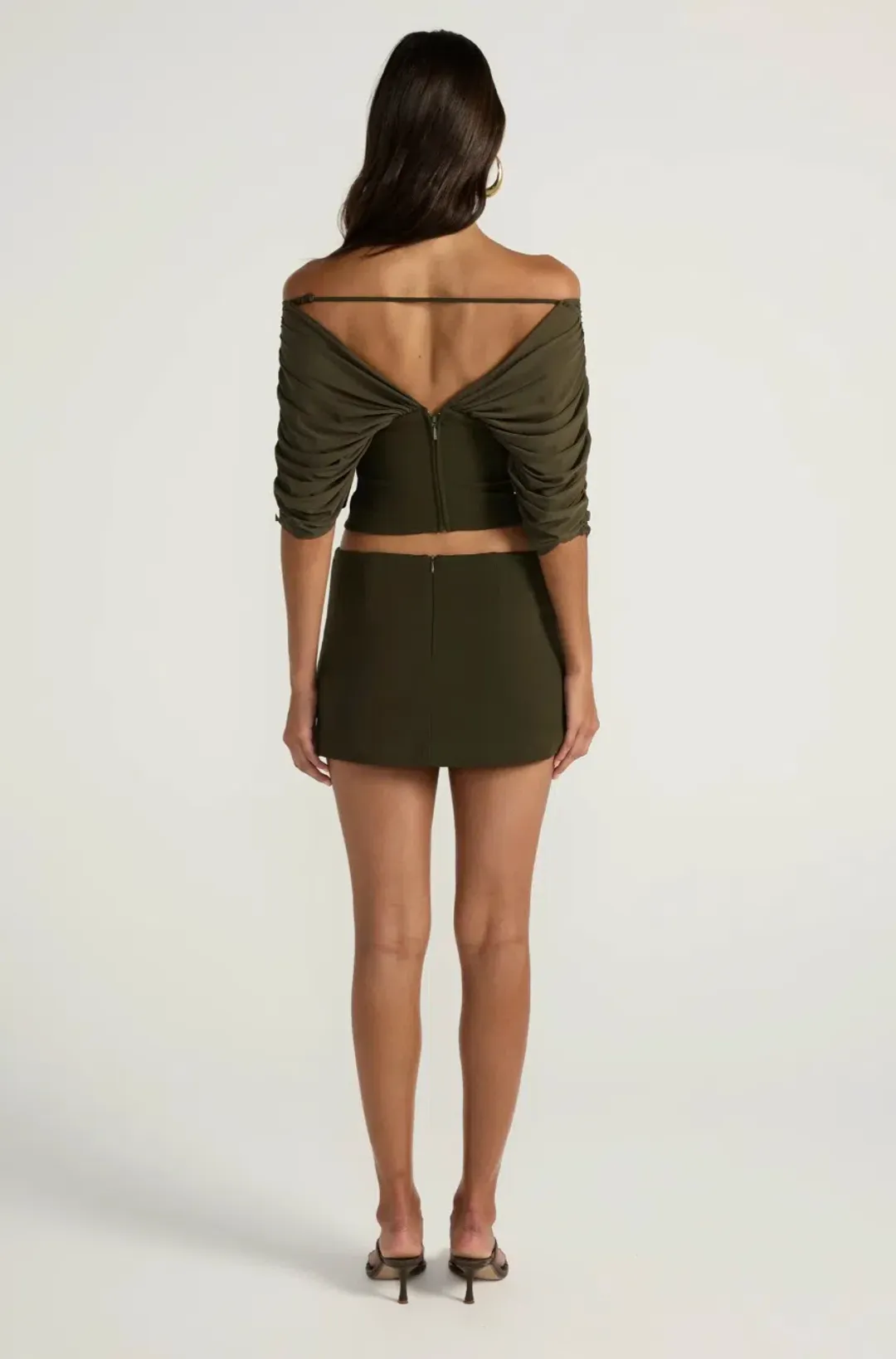 Ance Gria Neve Set - Size S for rent on The Volte - main image