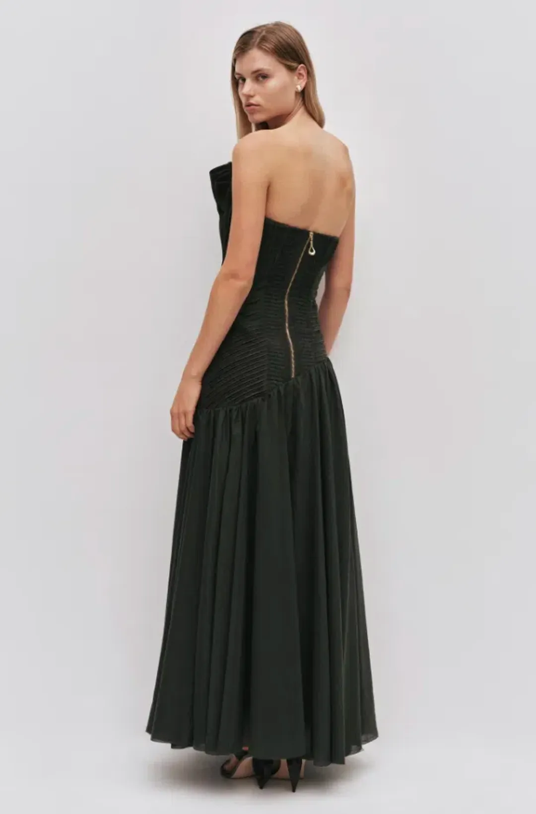AQUILINE GOWN | HUNTER GREEN - SIZE 6 for rent on The Volte - main image
