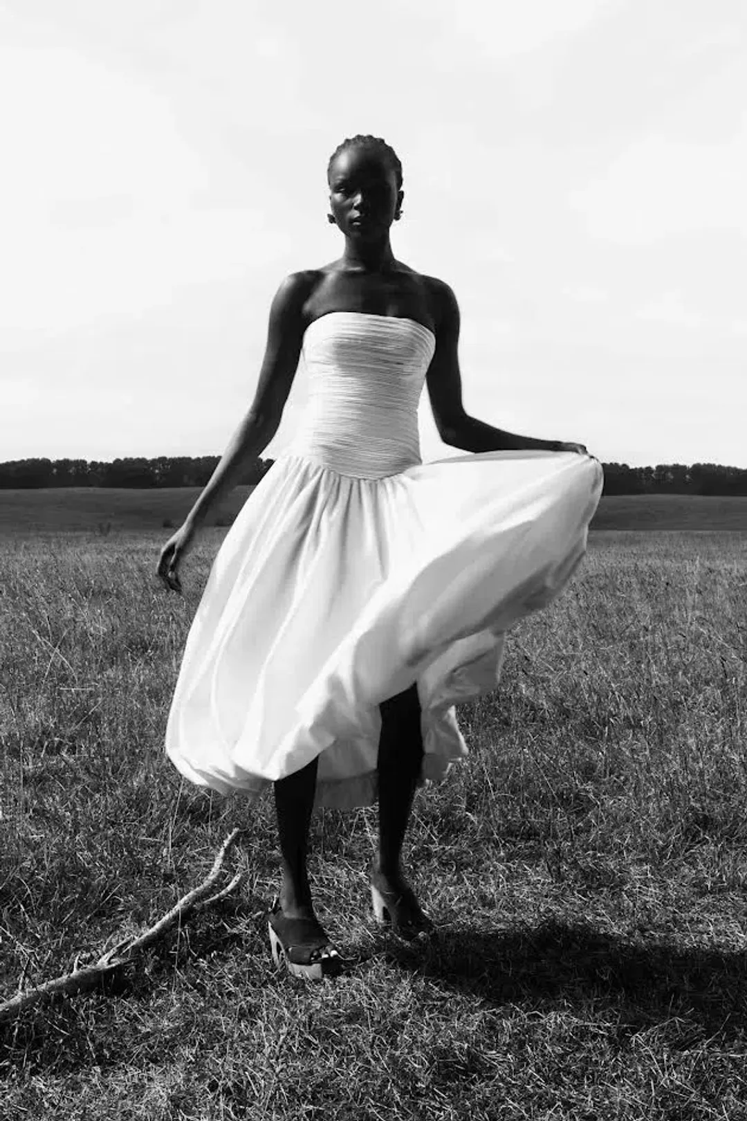 🤍 AJE Strapless Violette Bubble Hem MIDI Dress – White Formal Gown – Size 8 AU 🤍 for rent on The Volte - main image