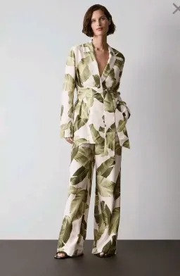 New TRENERY 2-Piece Suit, Palm Leaf Print Green & Pale Pink [10] Pants & Jacket 🩷 for rent on The Volte - image 2