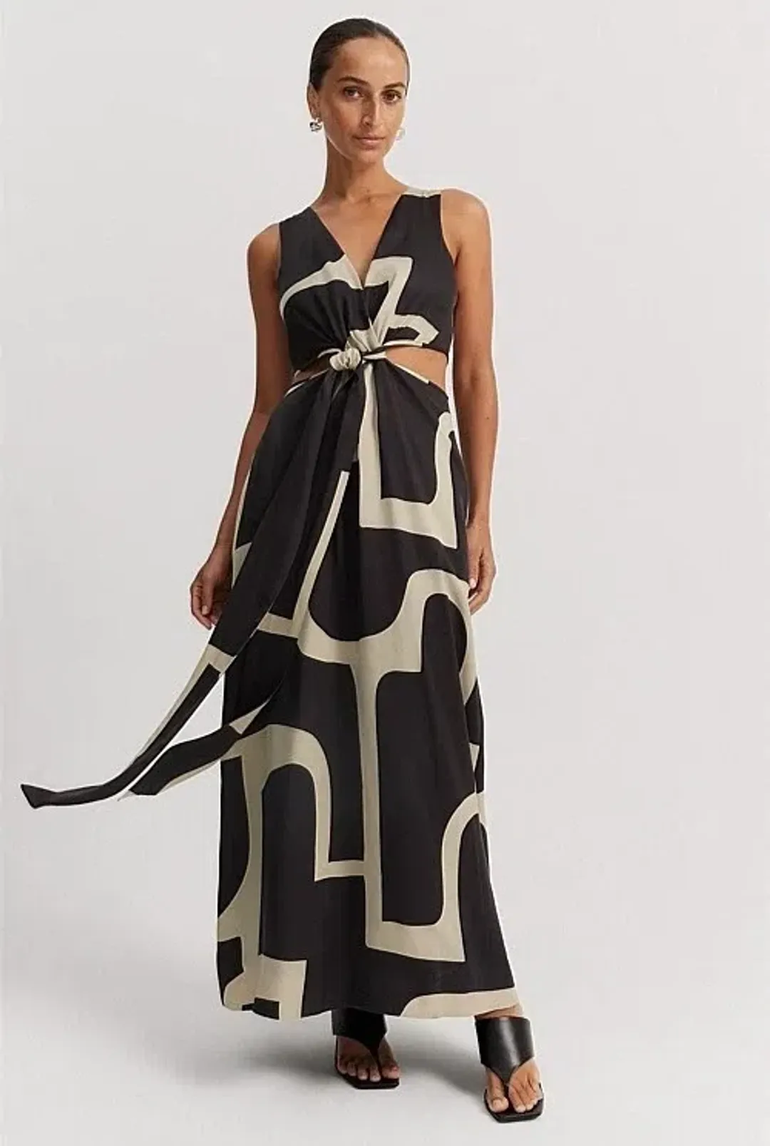 COUNTRY ROAD Print Column Maxi Dress in Stone Geo Print Size 12 - - Black & Stone Golden Brown for rent on The Volte - main image