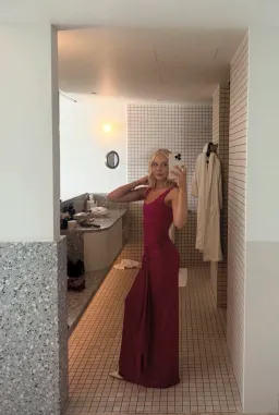 Kookai Shara maxi in persian red size 6 for rent on The Volte - image 3