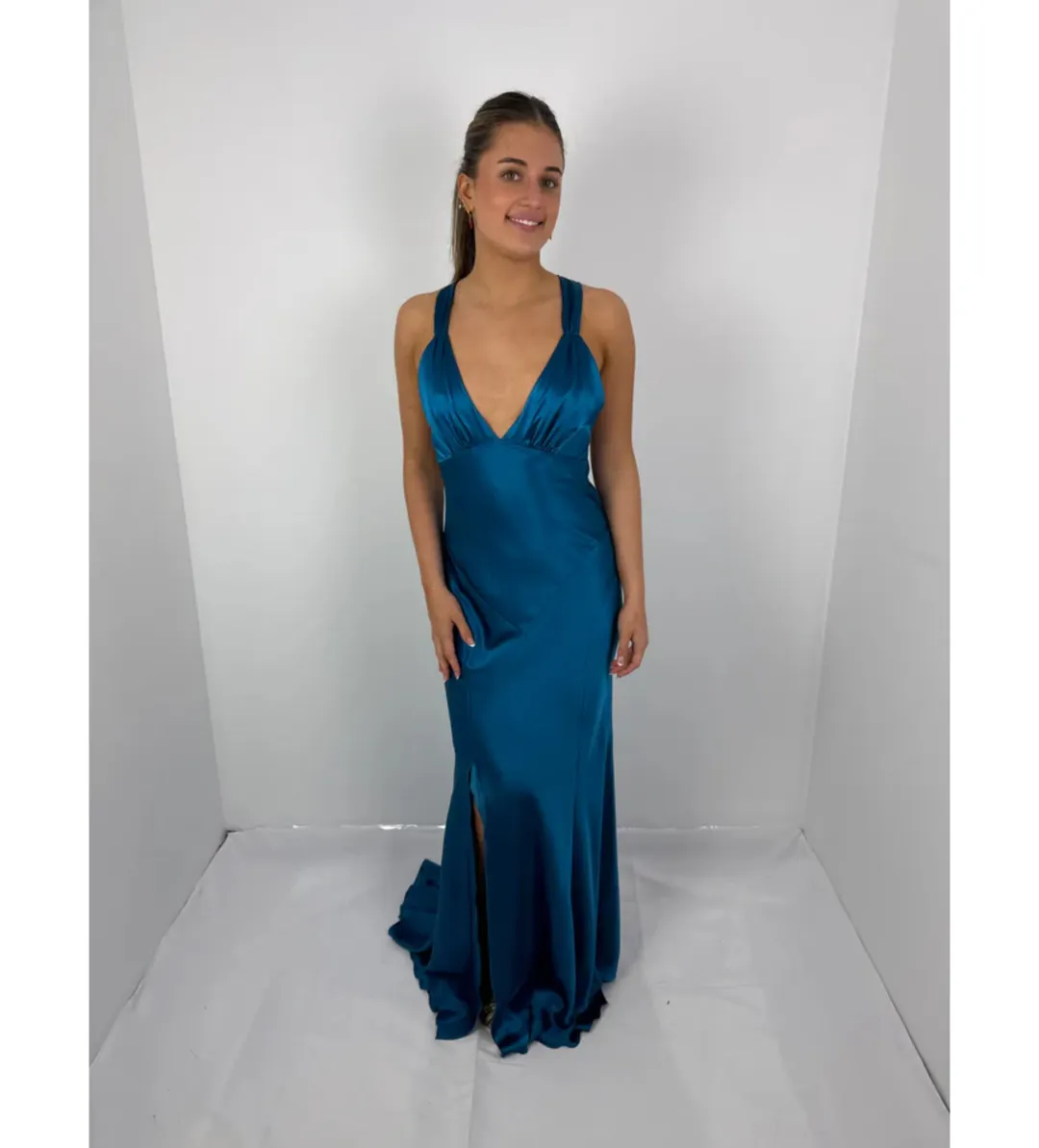 Ruth Tarvydas Aries Gown in Teal Size AU12 for rent on The Volte - main image