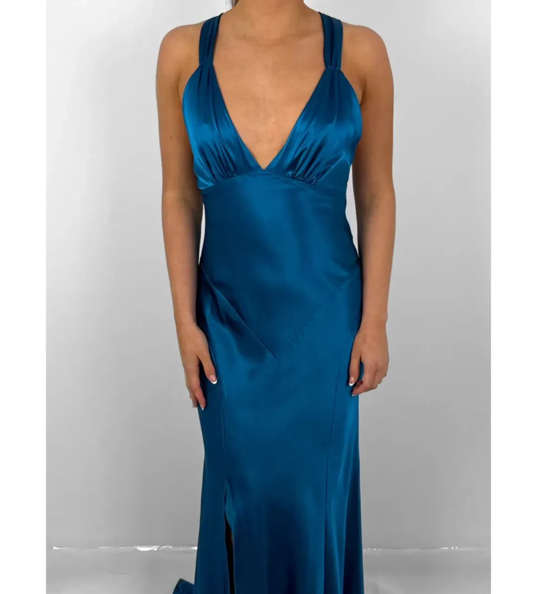 Ruth Tarvydas Aries Gown in Teal Size AU12 for rent on The Volte - main image