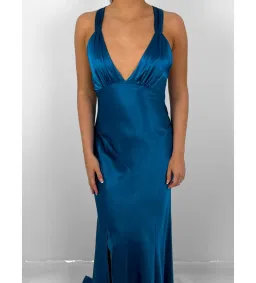 Ruth Tarvydas Aries Gown in Teal Size AU12 for rent on The Volte - image 2