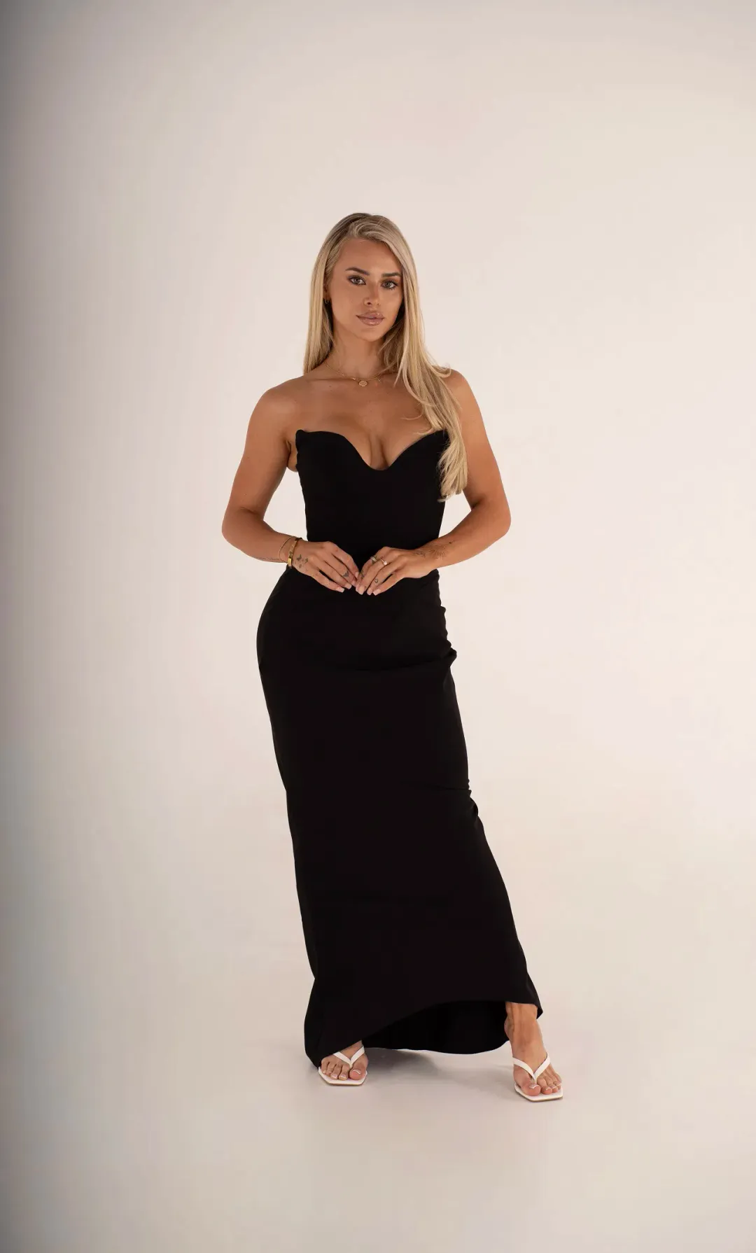 House of Cb Sabine Gown Black for rent on The Volte - main image